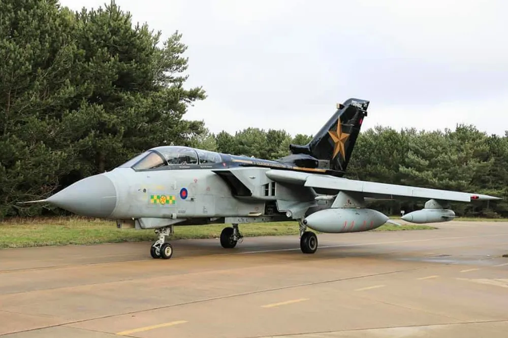 【服役40年】歷經波灣、伊拉克與IS多場戰役　英國空軍龍捲風戰機3月退役