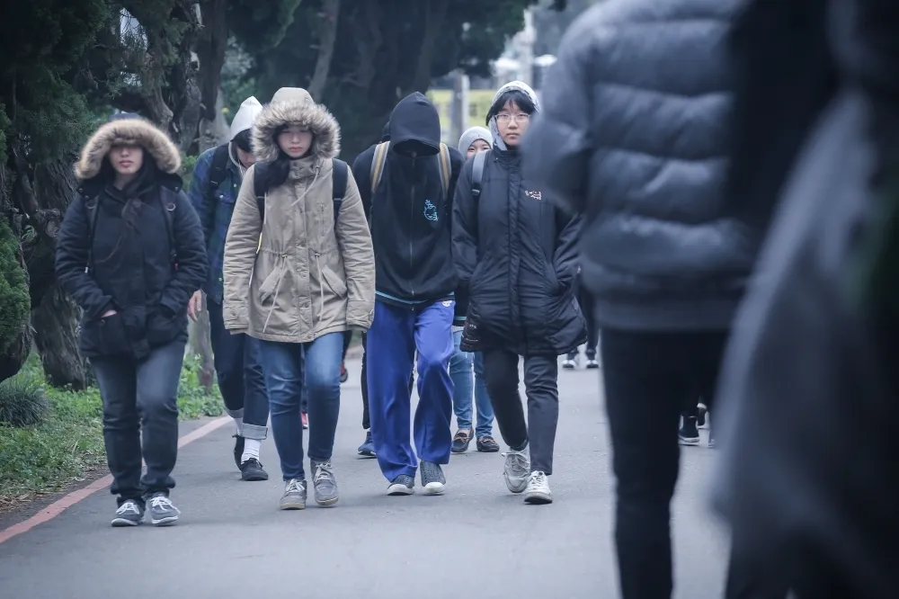 負北極震盪恐釀「霸王級寒流」　鄭明典：最可能在春節襲台