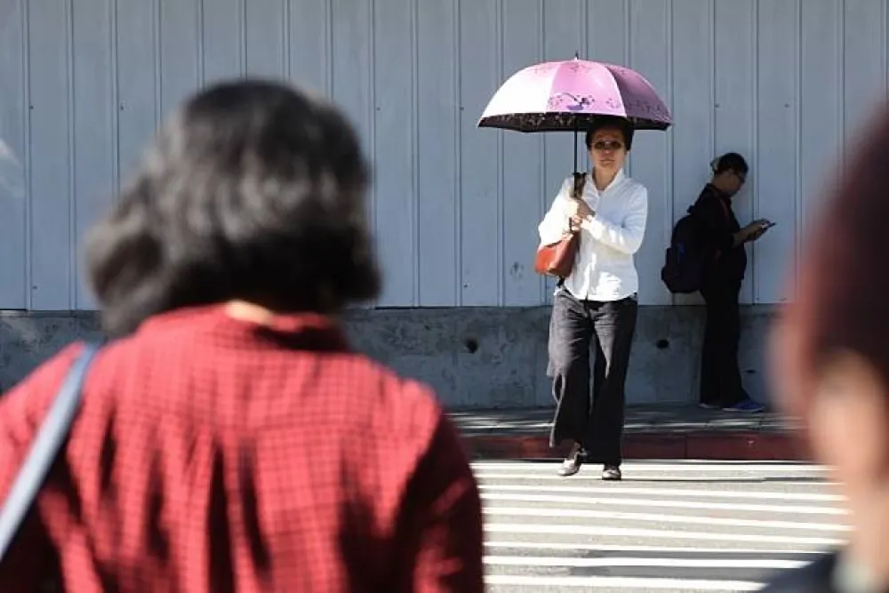 【春節連假天氣看這裡】初二前溫度稍降短暫雨　赴美日韓恐遇大雪