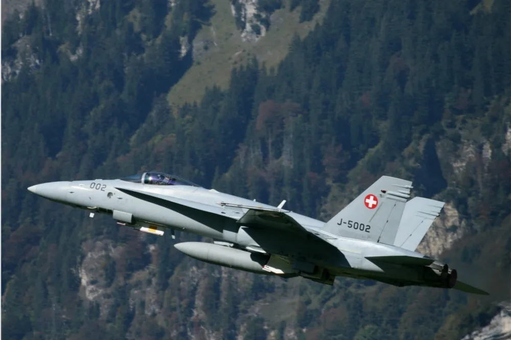 【五選一】替換舊型F-5 E/F與大黃蜂　瑞士80億美元新戰機訂單會選誰？