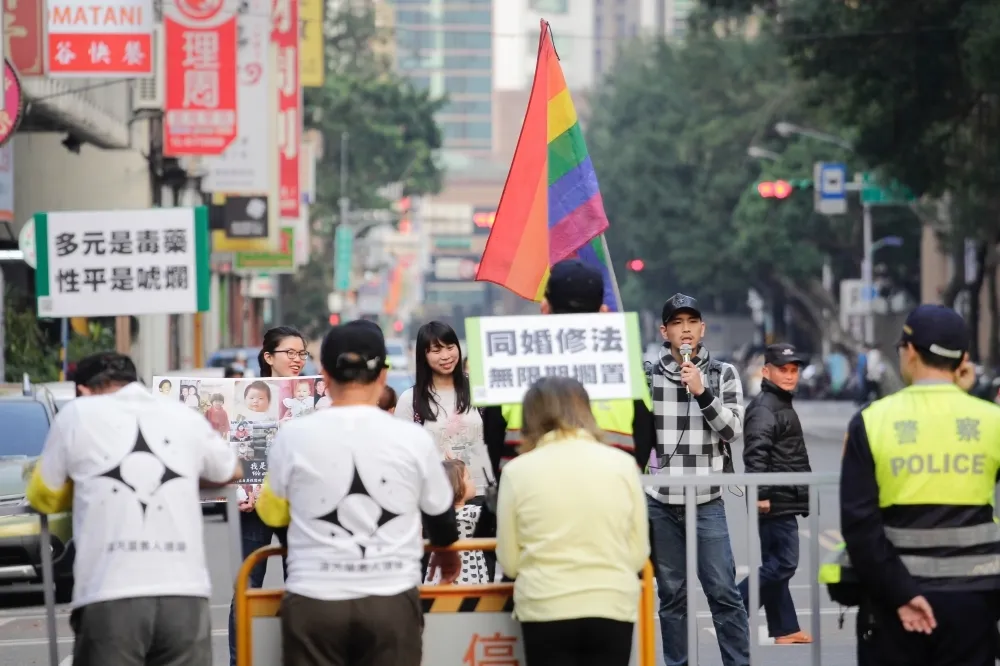 【同婚專法】公投後向反同方靠攏　綠委湧現支持「同性伴侶法」聲浪