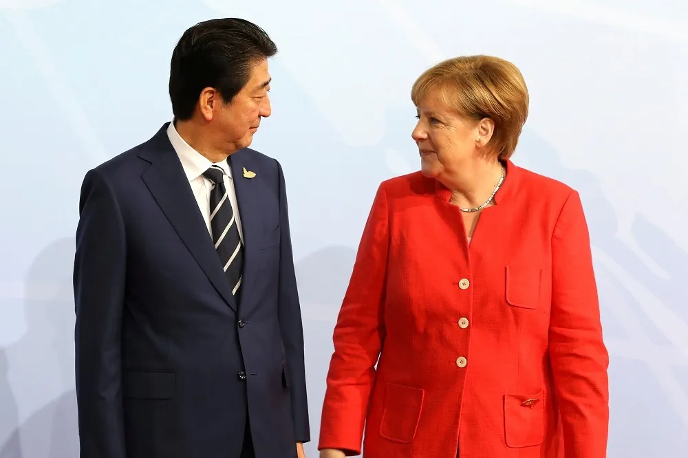 《日本歐盟經濟合作協定》生效　德總理梅克爾訪日見天皇、安倍