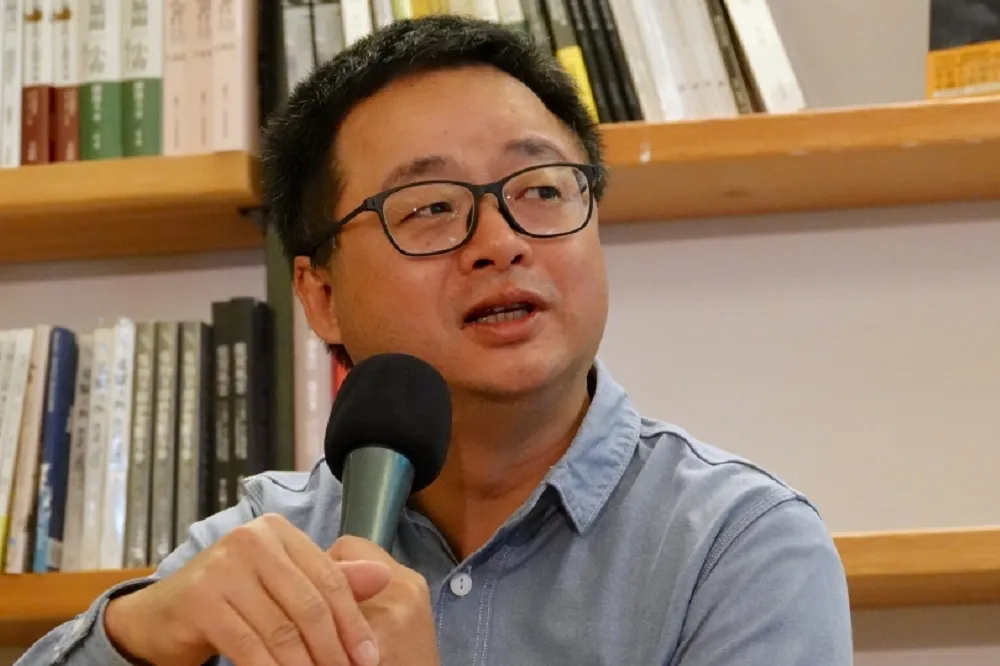 民進黨祕書長羅文嘉發文力挺機師罷工　國際派遣人力標準優於華航