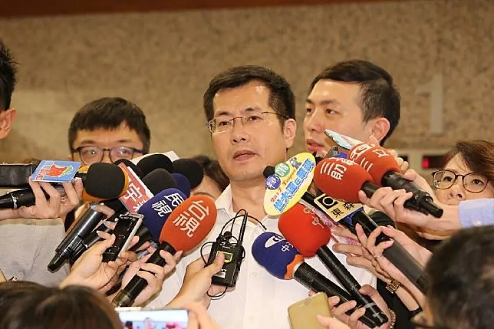外遇風波家庭內訌　羅致政妹：希望他對社會有貢獻，但一切俱往矣