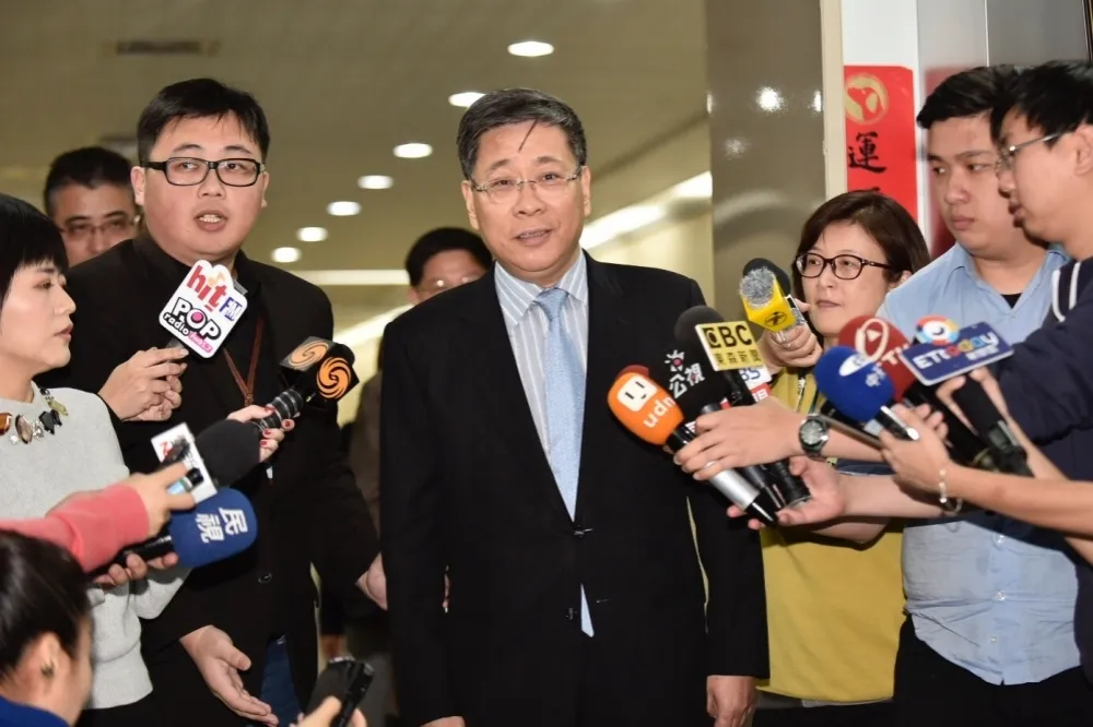 【訪韓卡關】上海台辦主任來台北「點燈」　韓國瑜：陳明通該把腦袋打開