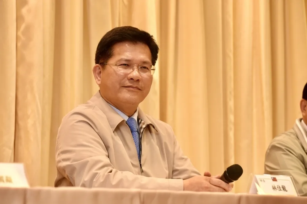 韓國瑜酒後嗆政院　林佳龍：沒退回前瞻計畫僅徵詢意見