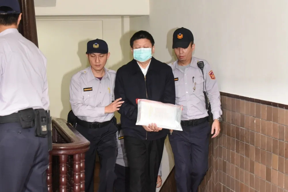 【凱聚炒股案】審判過程換法官、侵害防禦權　傅崐萁：必定奮戰到底