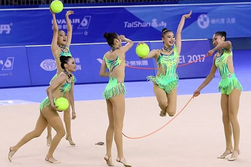 世大運​韻律體操喜摘銀　台灣第一面韻律體操獎牌到手
