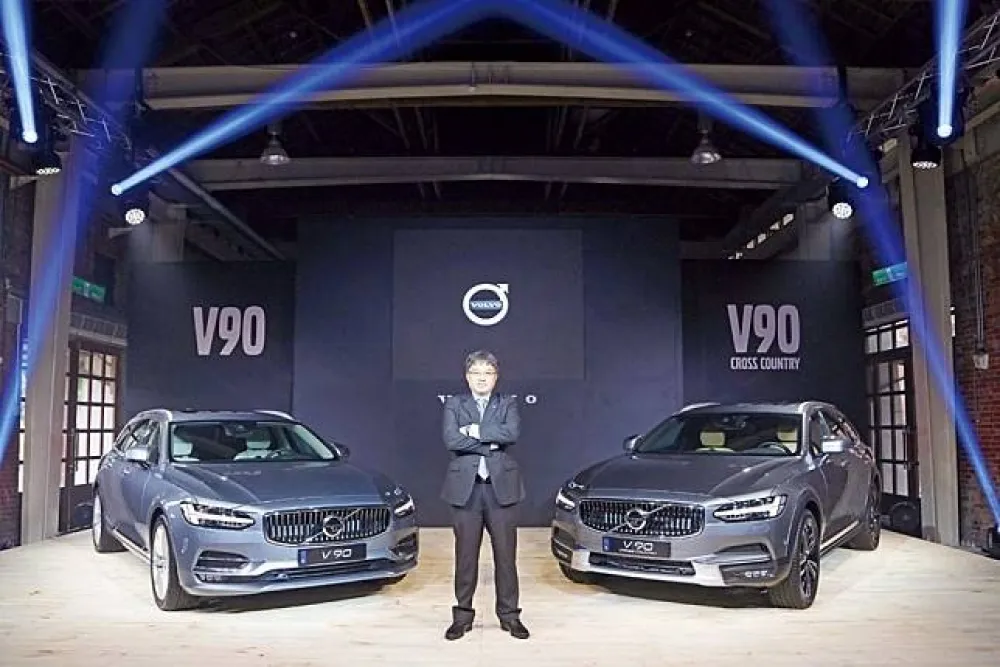 全方位跨界勁旅磅礡登場　Volvo V90/V90 Cross Country