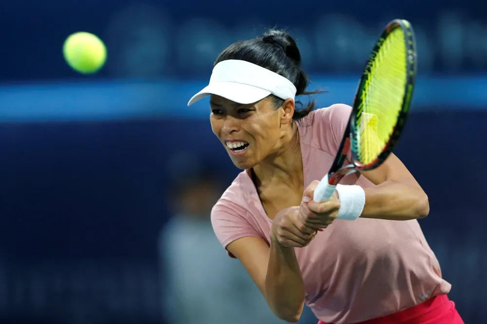 【對決3連勝】謝淑薇直落二擊敗詹家姊妹　挺進杜拜女雙決賽
