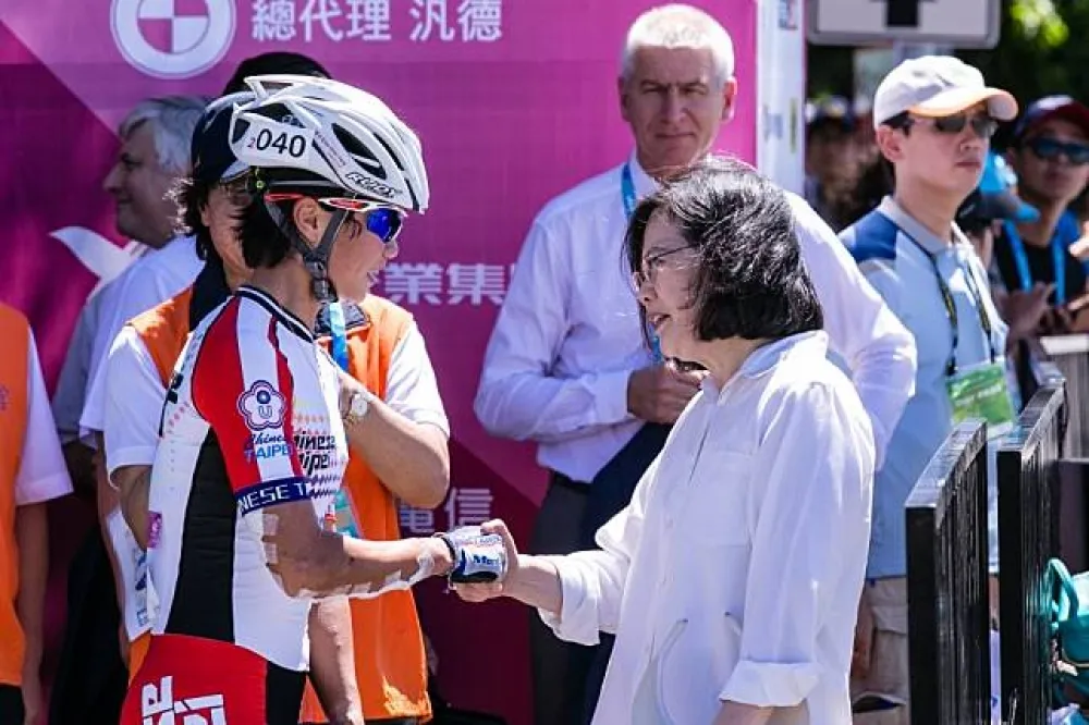 師徒齊心、狂奪5金　楊合貞一溜16年挺過低潮立大功