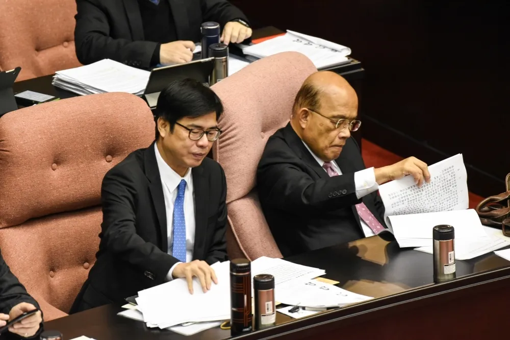 《還願》下架　蘇揆嘿嘿笑：極權國家受不了領導人被弄