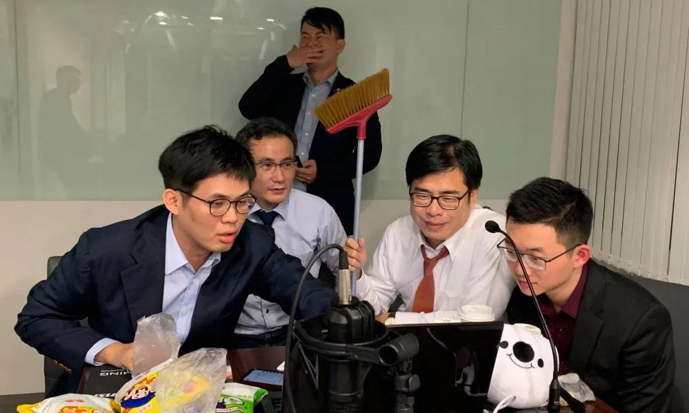 暖男其邁實況《還願Devotion》人數破五萬　遊戲中途被嚇到尖叫跳起