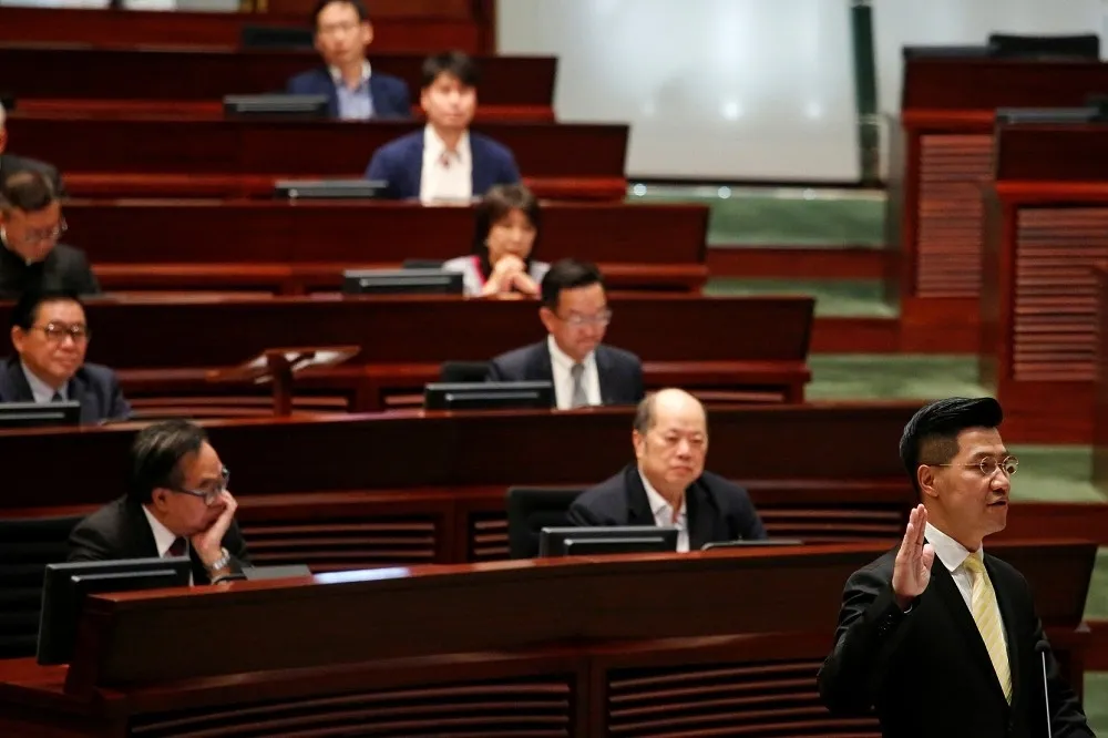 鄭立專欄：民主派也只是香港的政治花瓶