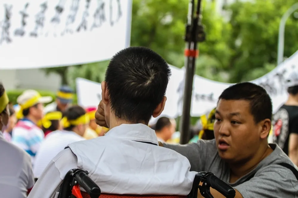 逾5成民間社工薪資不到3萬5　監院糾正衛福部：改善勞動條件