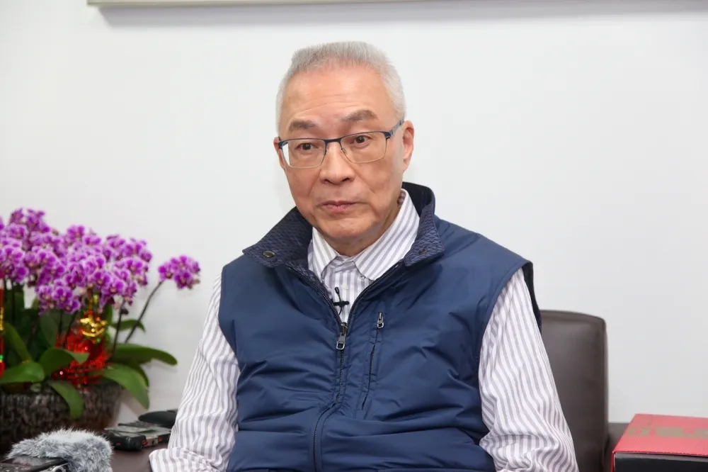 「白賊義」前高市長取的？　王玉雲兒斥：謊言比病毒可怕
