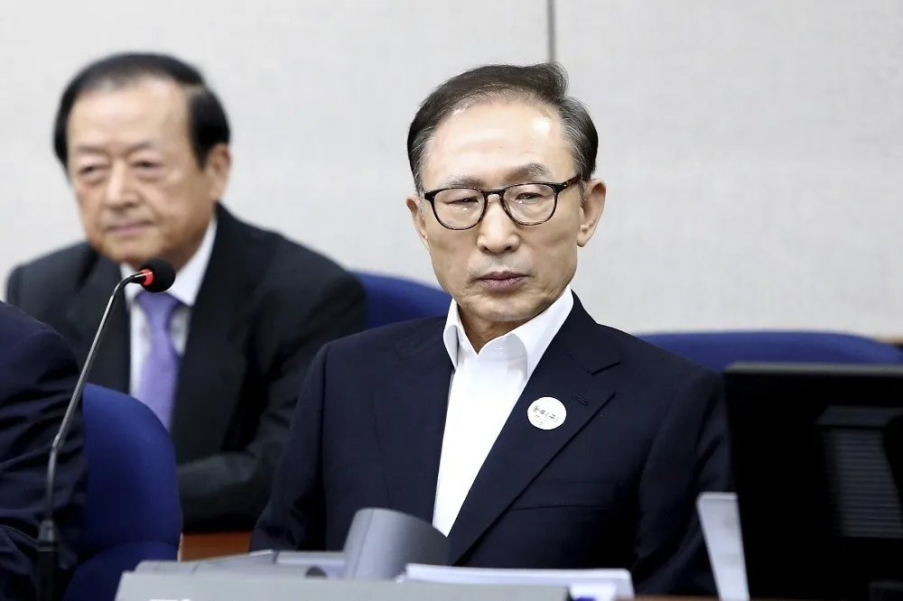 入獄349天　南韓前總統李明博獲保釋