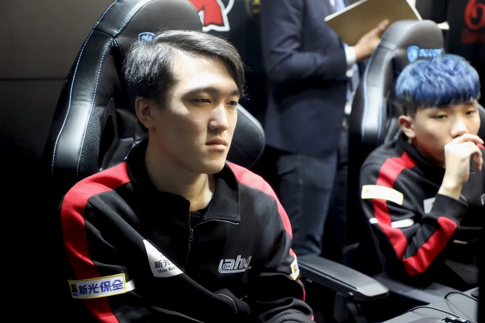 【英雄聯盟】加入後喜迎連勝　Ysera：我的打法比較進攻跟ahq一樣愛打架