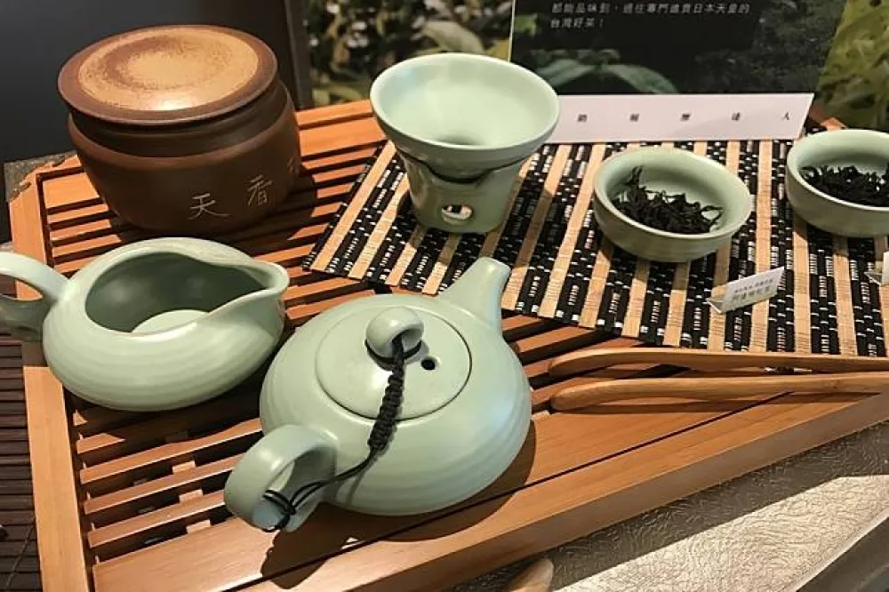 以台灣茶入菜　茶點、茶餐、茶酒全饗宴