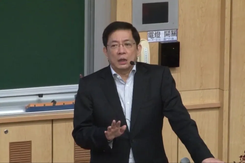 【直播】卡管風波後　管中閔上任校長首次校內公開演講