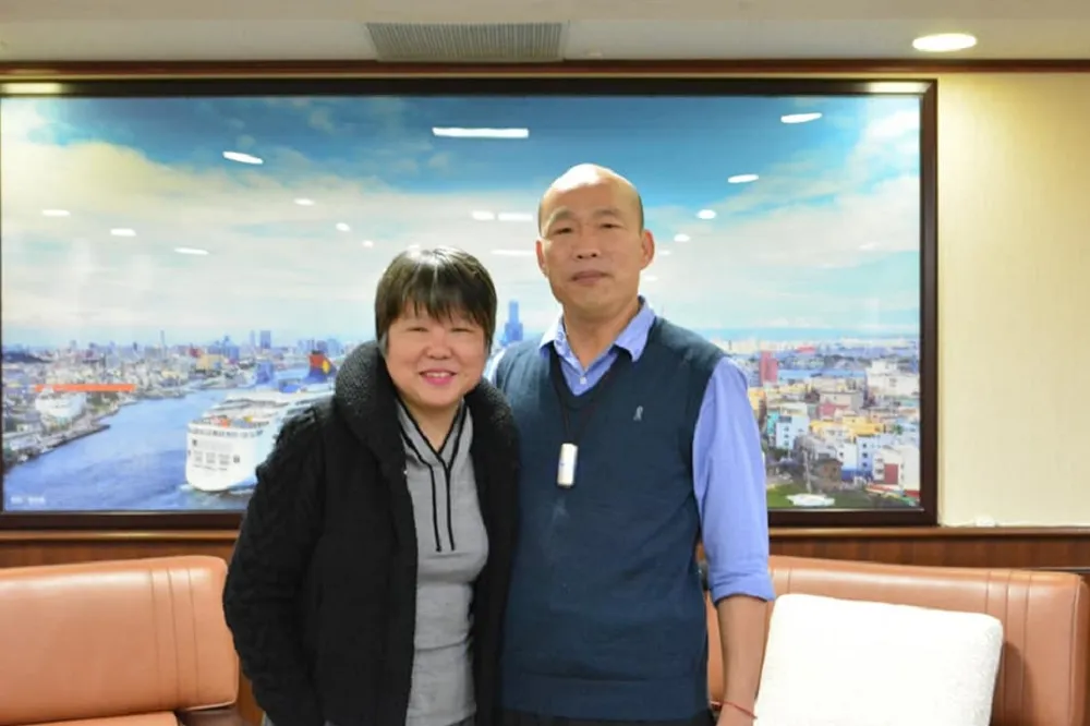 【遭韓粉圍剿】「為平息政治紛擾」　黃光芹請辭廣播主持人