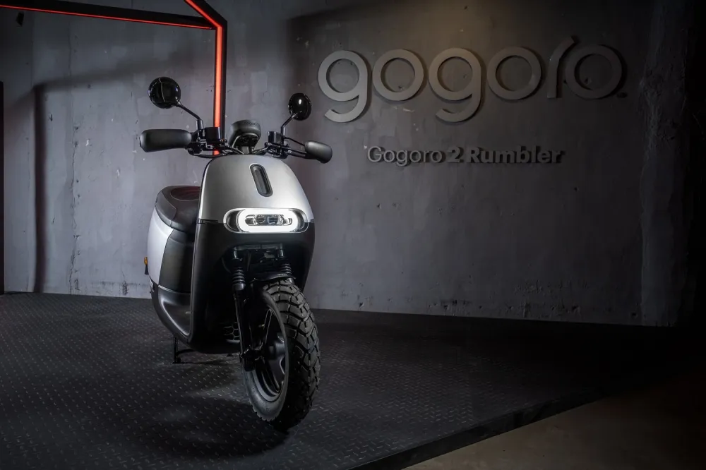 閃爆街頭的智慧雙輪　Gogoro 2 Rumbler 即刻上路