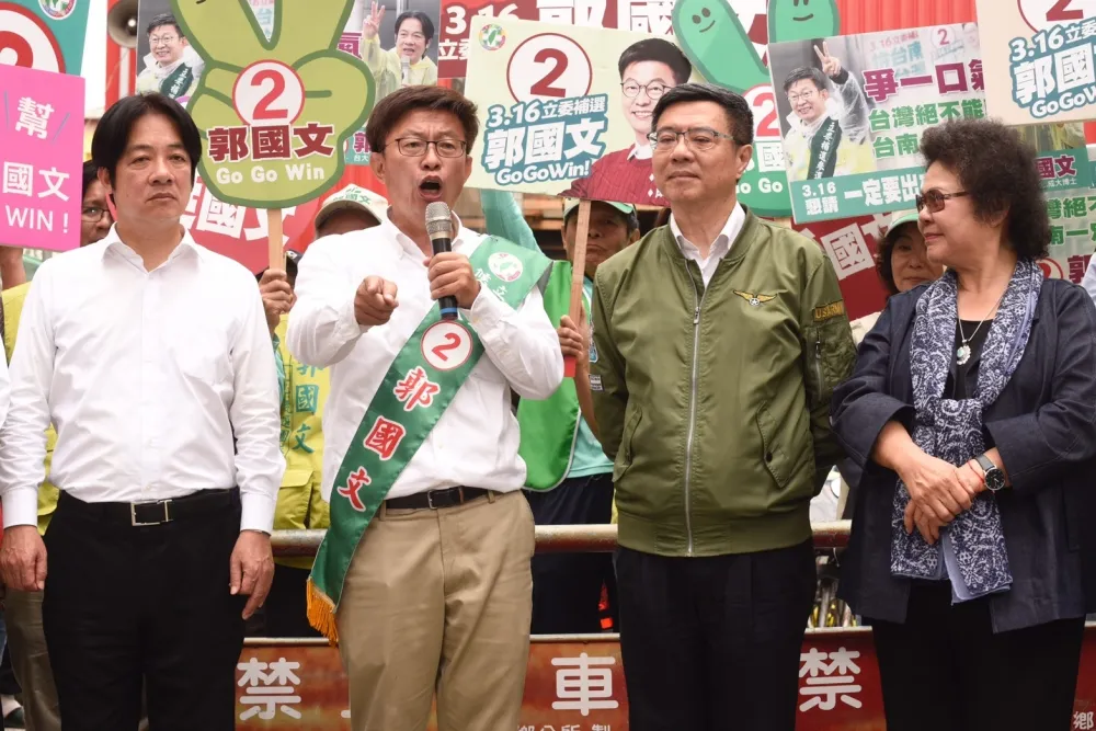 【搶救立委補選】卓榮泰領軍衝南闖北　「麻豆文旦」成力挽農民票最後一招