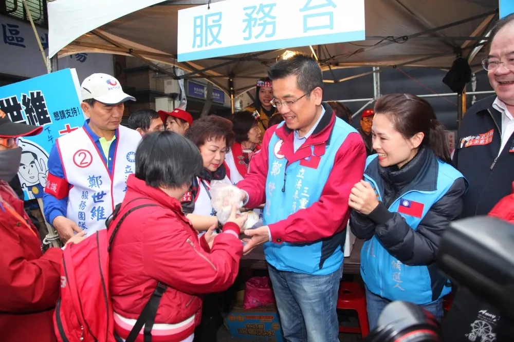 【快訊】三重立委補選　鄭世維輸5千票宣布敗選