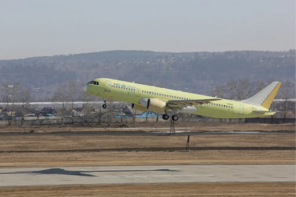 砸重金資助「全面國產」　俄羅斯自製MC-21客機加速試飛