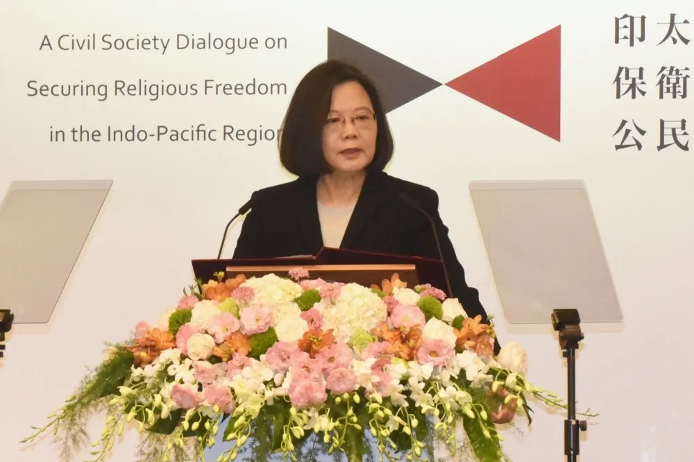【談台美3外交」 台灣國際是用民主邁向全球　蔡英文：有信心只有我做得到