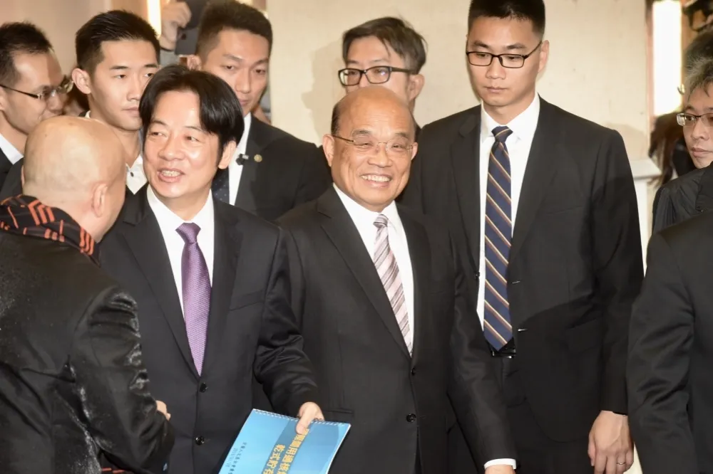 【內幕】蔡英文出訪前官邸密會黨政要角　寄望蘇貞昌勸住賴清德停下初選