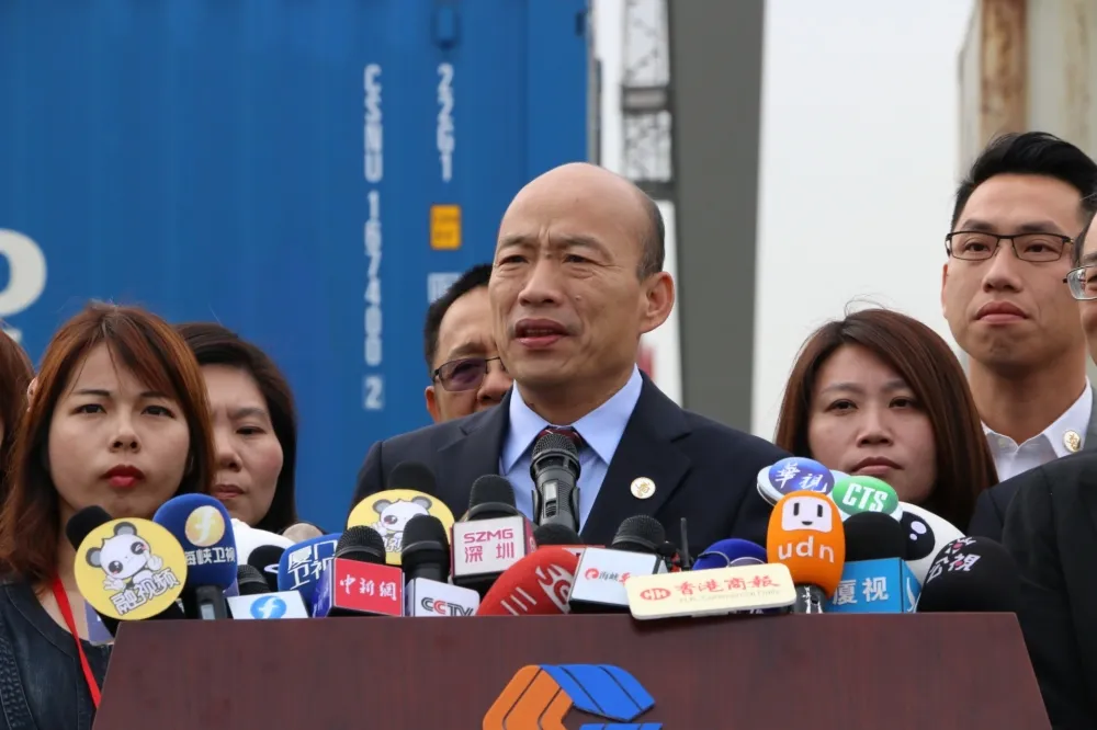 陳致中控告外患罪　韓國瑜隔海嗆：怎不按鈴自首犯外遇罪？