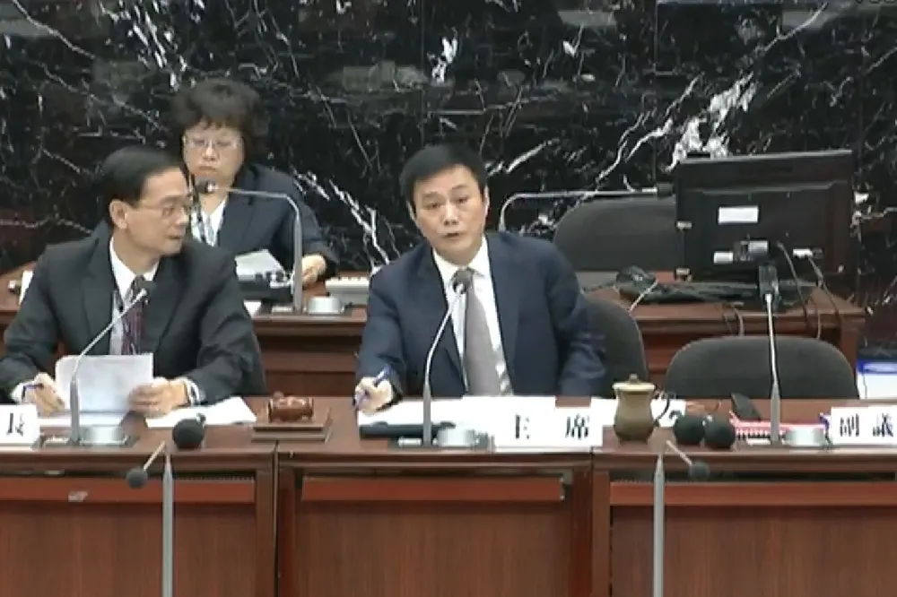 【有片】議員要韓國瑜報告訪中行　議長悍拒：罵我鴨霸、黑金，隨便你們