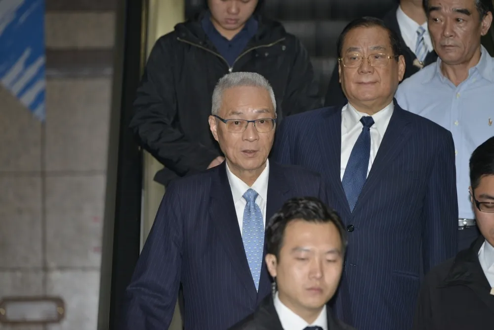 解放軍機越線挑釁台灣主權　吳敦義籲：蔡政府應和平對待中國