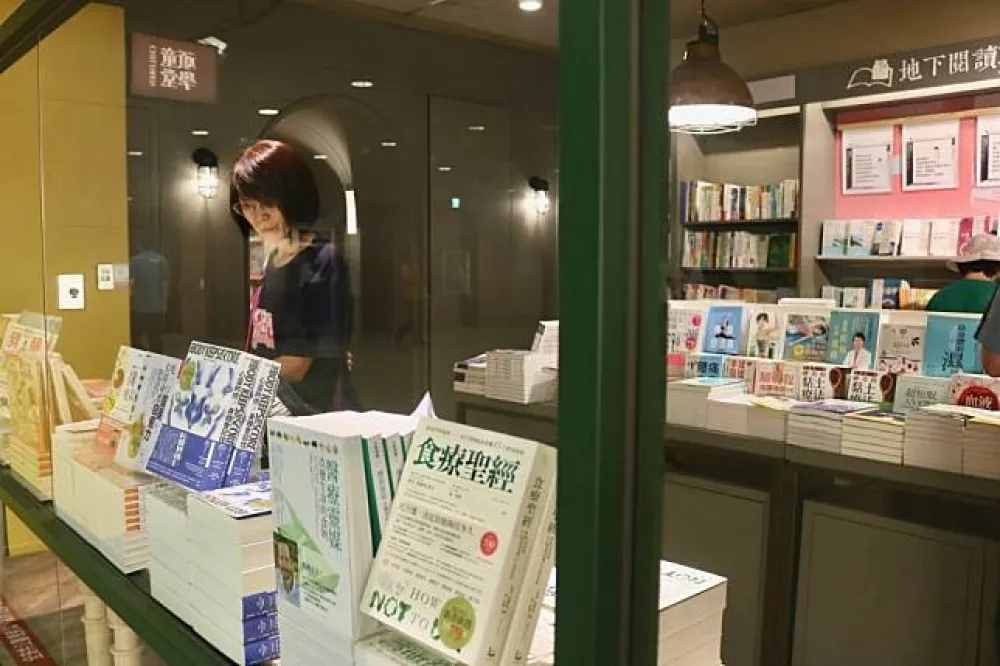 獨立書店一家一家倒　「圖書不二價制」又掀討論