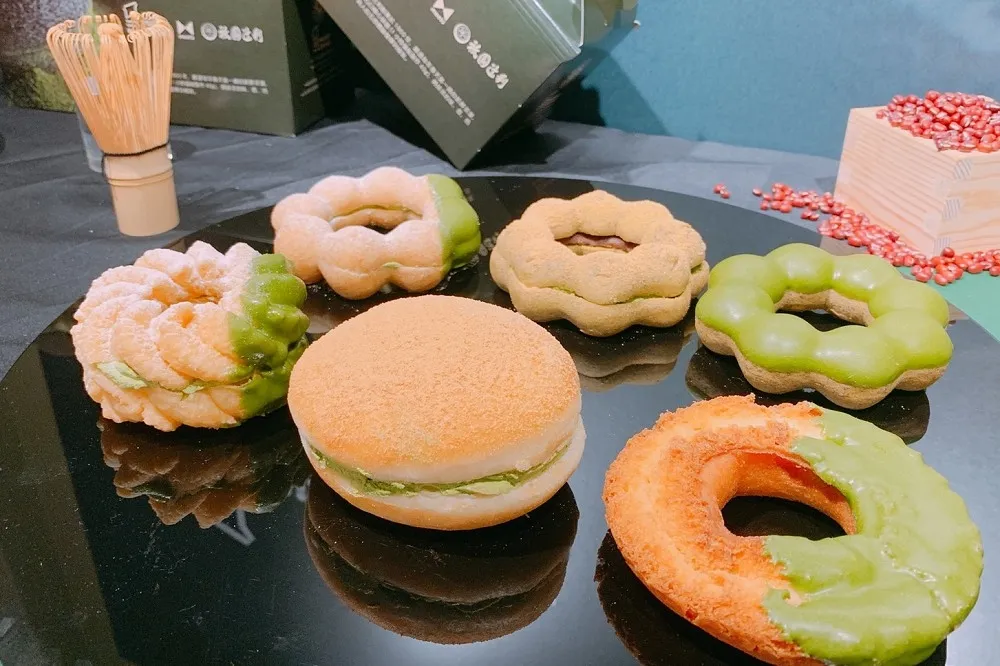 抹茶控不用飛京都！Mister Donut X 百年名店「祇園辻利」限量推出超濃厚抹茶甜甜圈