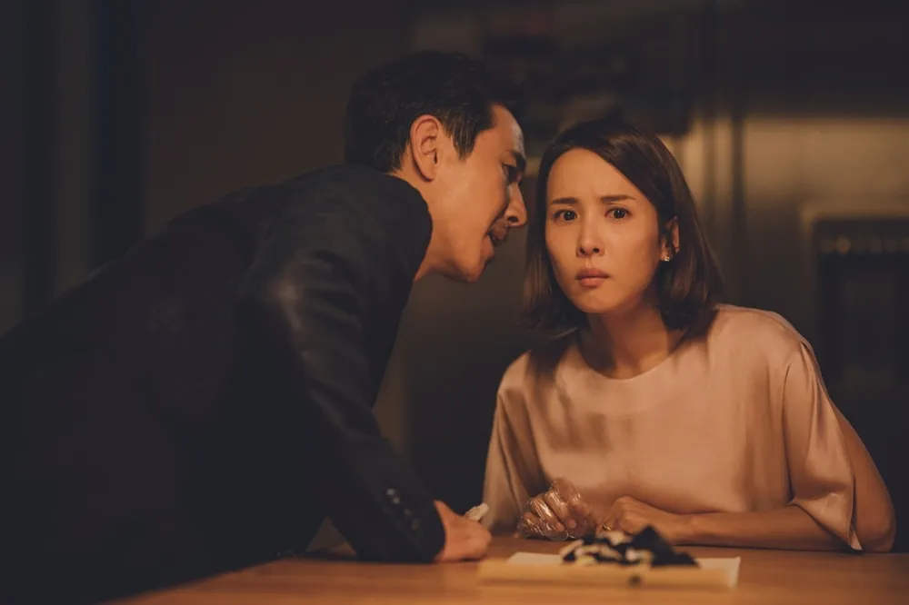 韓國名導奉俊昊與宋康昊再合作　新片《寄生蟲》首曝預告和海報