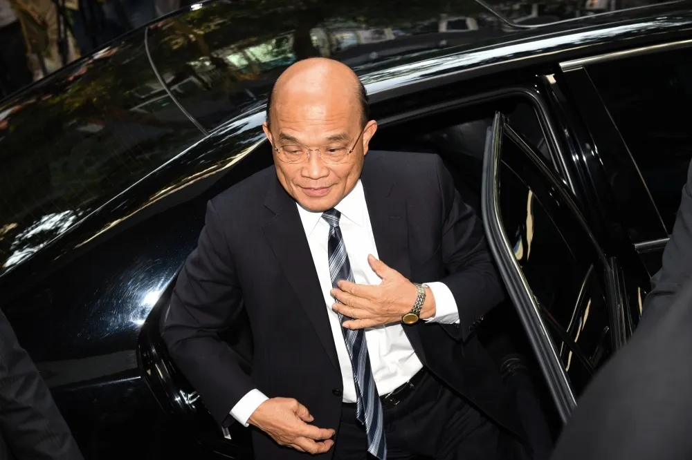公股銀行高層人事異動惹議　蘇貞昌召8大董座精神喊話穩士氣