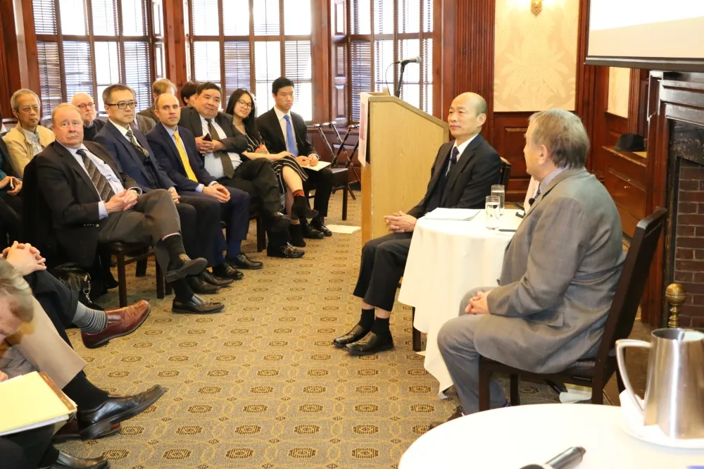 韓國瑜哈佛「接地氣」演講　批蔡政府兩岸政策「空洞」