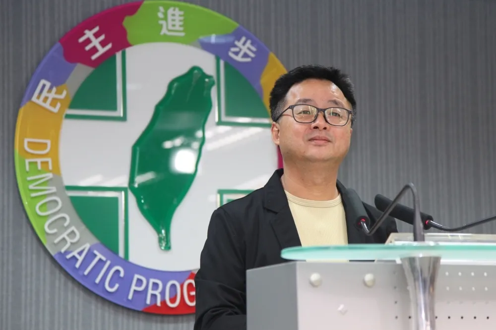 民進黨總統提名初選延長賽　羅文嘉：5月31日前完成民調