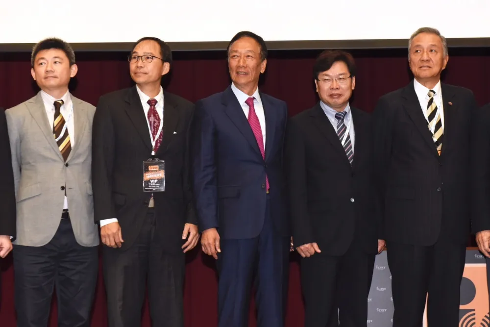「國防靠美國靠不住」　郭台銘談2020：韓國瑜是最好的人選