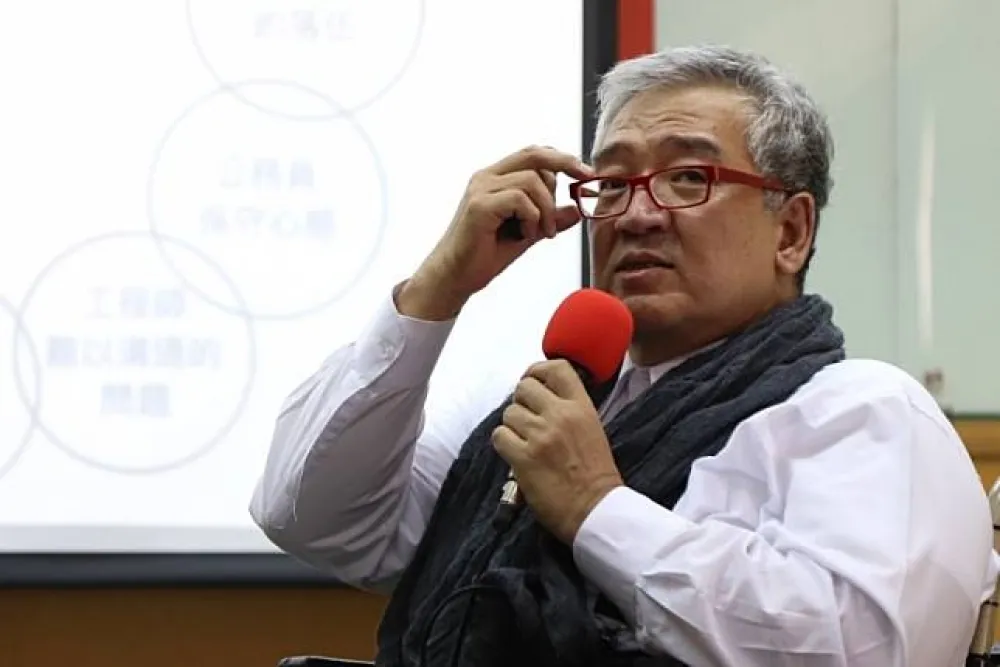 民進黨3天想讓前瞻三讀　郝明義喊話：快打給綠委抗議