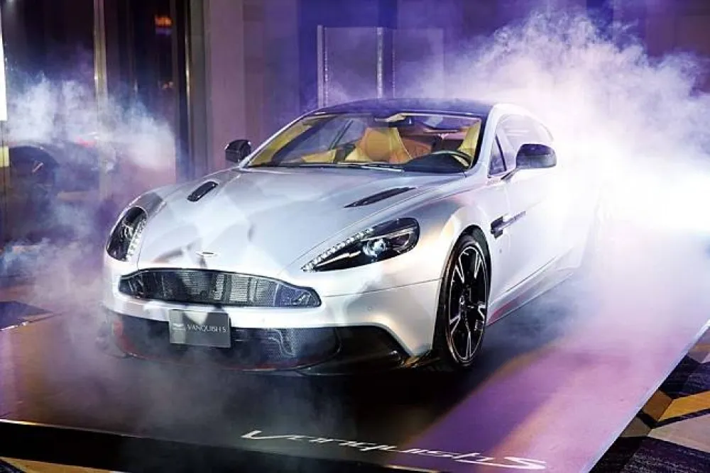 詮釋英倫V12的極致　Aston Martin Vanquish S