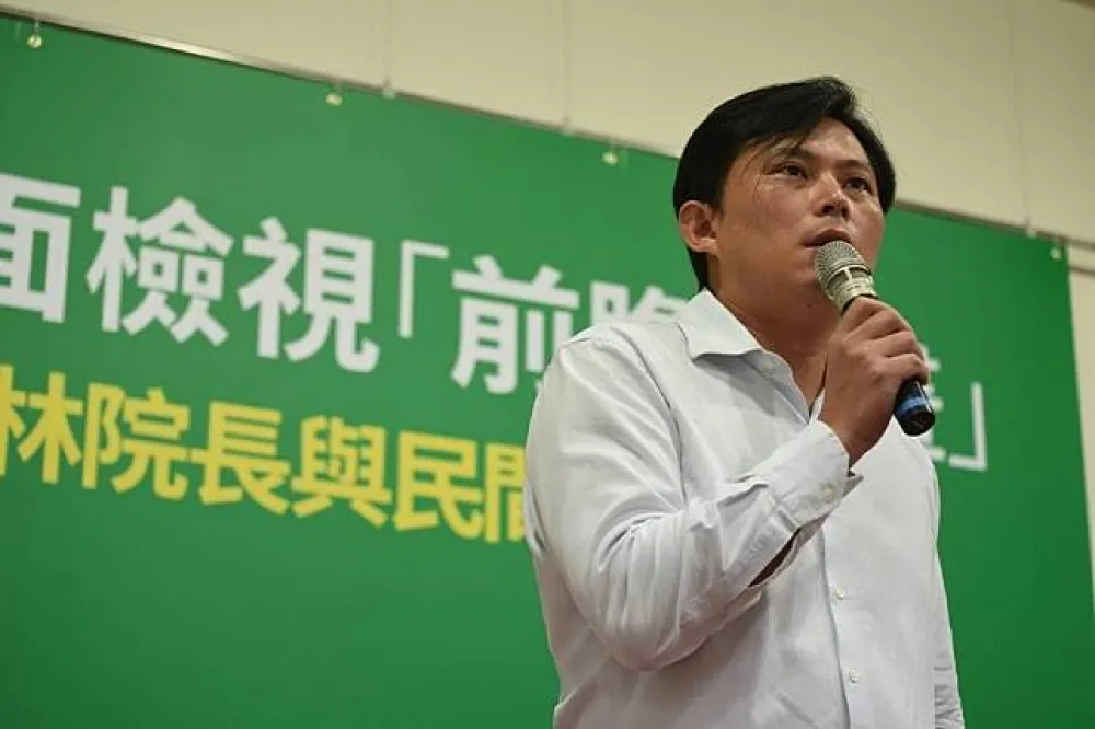 【前瞻黨團協商】黃國昌砲火抨擊　條例是抄馬政府時代