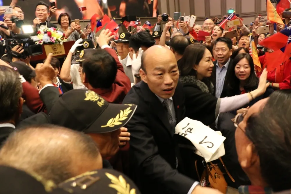 陳嘉宏專欄：「太監穿西裝」罵了誰