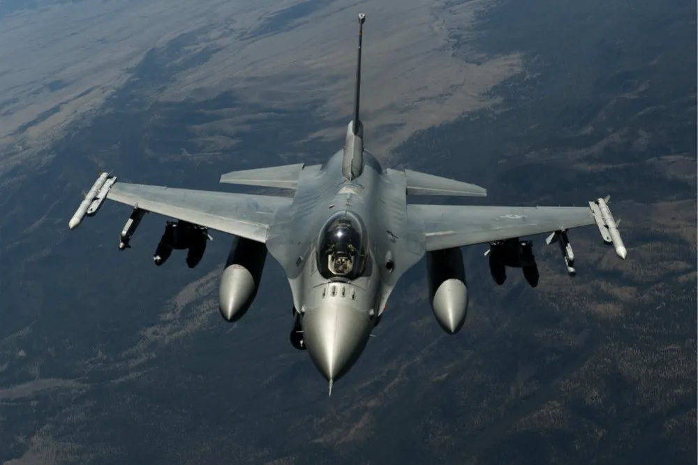 從德州遷至原T-X教練機工廠　洛馬擴大美國本土F-16戰機生產線