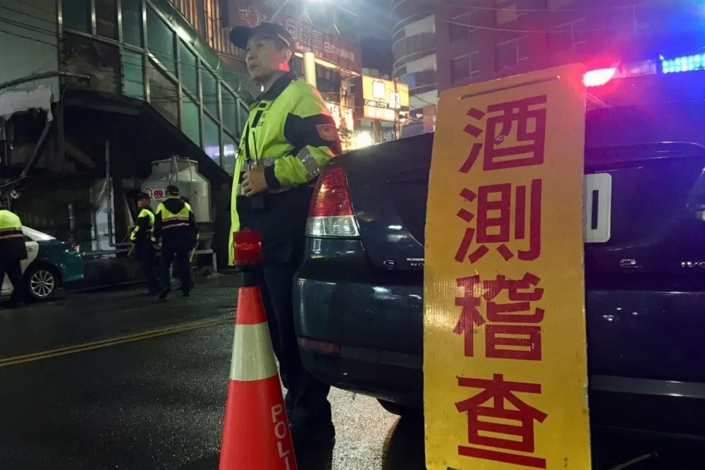 【李惠仁罵農委會護短】彭明興酒駕被抓也無妨　考績一樣拿甲