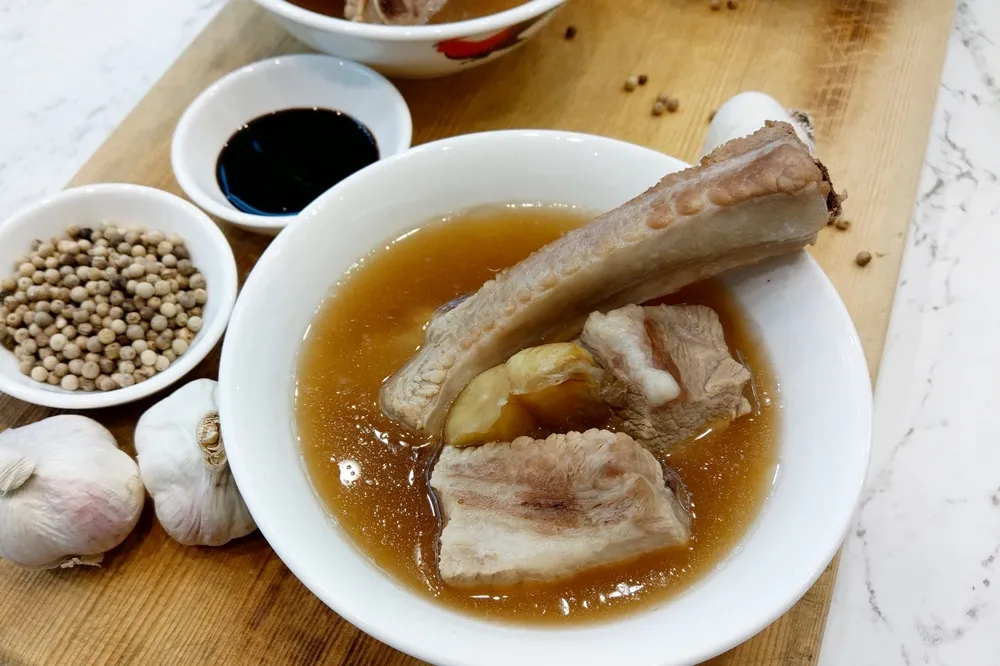 黃亞細肉骨茶「台灣二號店」進駐新光三越南西店一館　