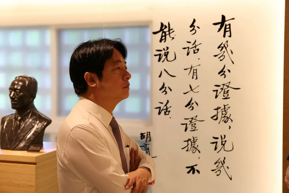 引胡適名言談「獨立自由」　賴清德批中國：早忘了五四運動民主精神