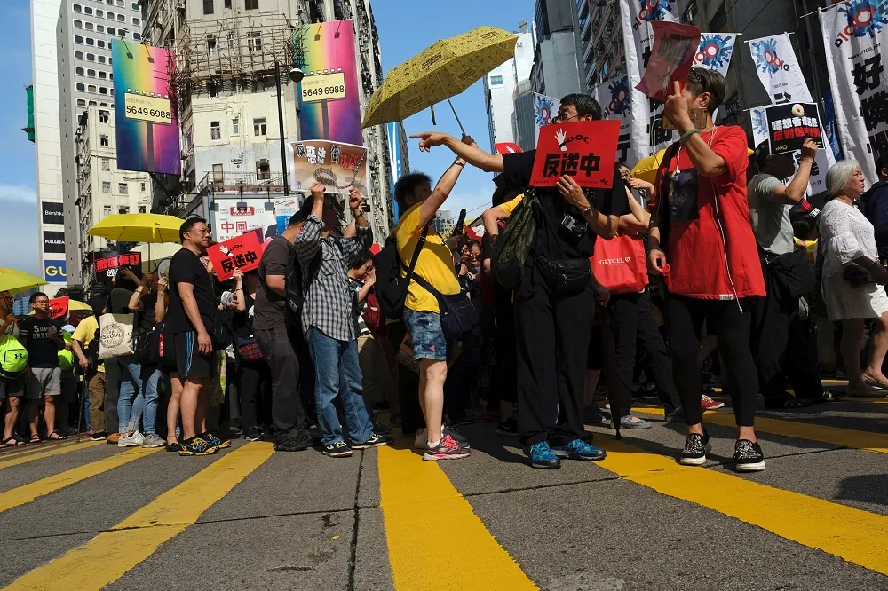 香港傳真：五四百年　思考香港前途